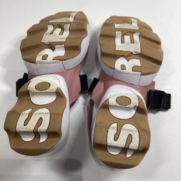 The sporty-chic SOREL® Kinetic™ Impact Sling sandals have the strappy leather up - Picture 8 of 11